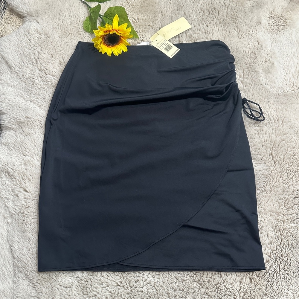 NWT Gottex Modest Black Ruched Cover Up Skirt